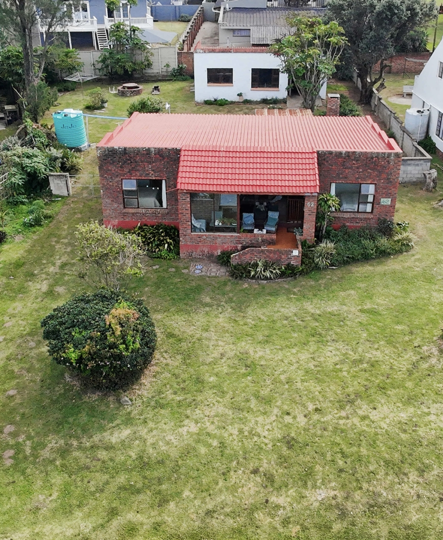 3 Bedroom Property for Sale in Winterstrand Eastern Cape
